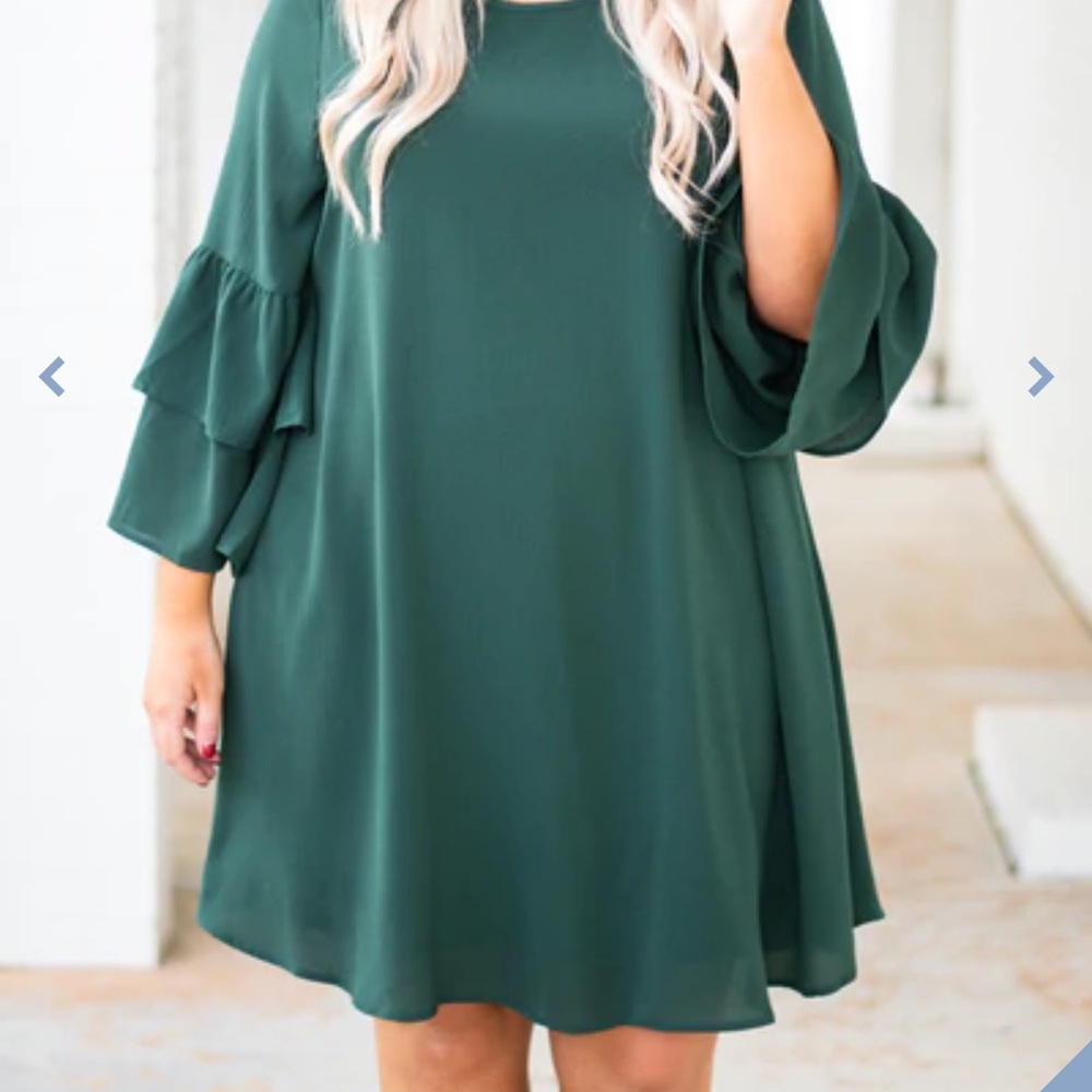 Chic soul bell sleeve dark green dress
